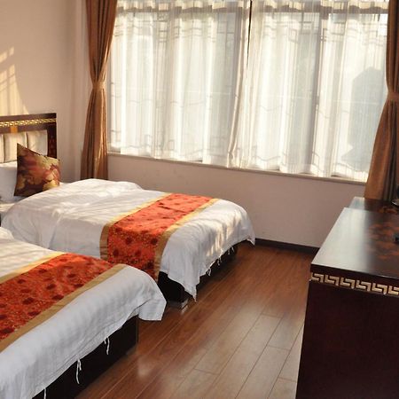 Holly'S Hostel Chengdu Room photo