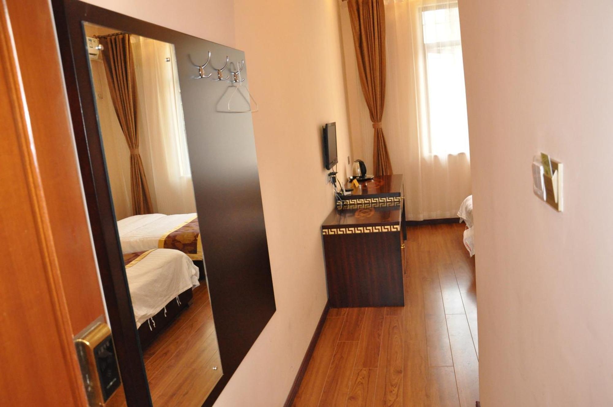 Holly'S Hostel Chengdu Room photo